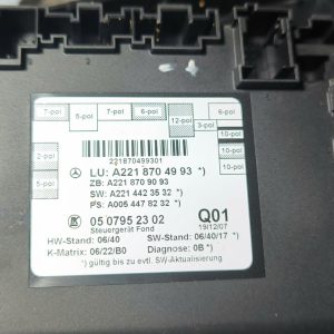 A2218704993 HỘP ĐIỀU KHIỂN CỬA SAU BÊN PHỤ MERCEDES G63