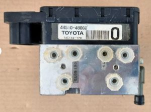 44510-48080 CỤM ABS LEXUS RX350/450H