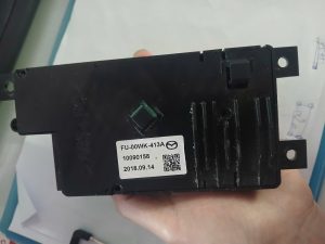 FU-00WK-413A CÔNG TẮC CHỈNH GHẾ ĐIỆN MAZDA