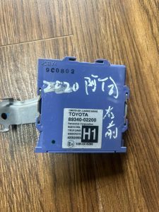 89340-02200 HỘP ĐIỀU KHIỂN CẢM BIẾN KHOẢNG SÁNG GẦM VÀ PHÍA SAU XE TOYOTA ALTIS