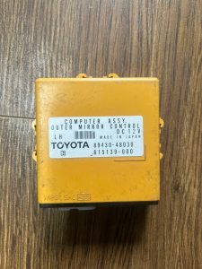 89430-48030 HỘP ĐIỀU KHIỂN GẬP GƯƠNG LEXUS RX330 RX400H