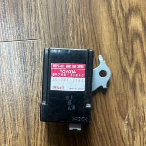 89740-33040 HỘP ĐIỀU KHIỂN CỬA TOYOTA LEXUS