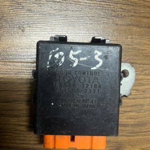 85980-12180 HỘP ĐIỀU KHIỂN CỬA TOYOTA COROLLA ALTIS
