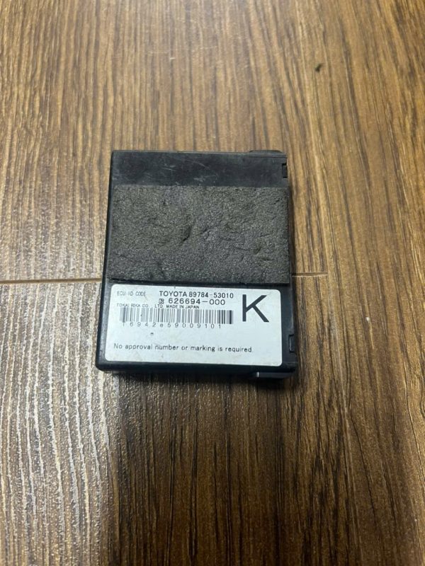 89784-53010 HỘP CHÌA KHÓA LEXUS IS250