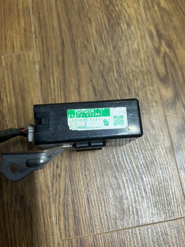 86572-47050 HỘP ĐIỀU KHIỂN ĐIỀU HÒA TOYOTA PRIUS