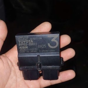 89952-35011 HỘP CẢM BIẾN GHẾ SAU TOYOTA-LEXUS