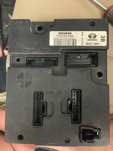 96411987 HỘP BCM DAEWOO MAGNUS 5WY8120B