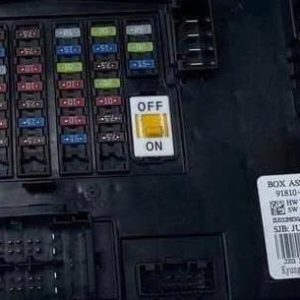 91810-59032 HỘP CẦU CHÌ HYUNDAI SOLATI 9181059032