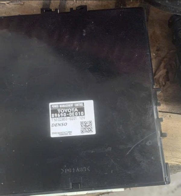 89690-0E010 HỘP SMARTKEY LEXUS RX350