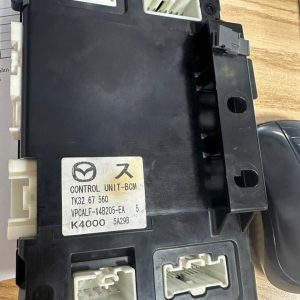 TK3267560 HỘP BCM MAZDA