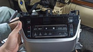 BẢNG ĐIỀU KHIỂN ĐIỀU HÒA LAND CRUISER