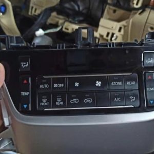 BẢNG ĐIỀU KHIỂN ĐIỀU HÒA LAND CRUISER