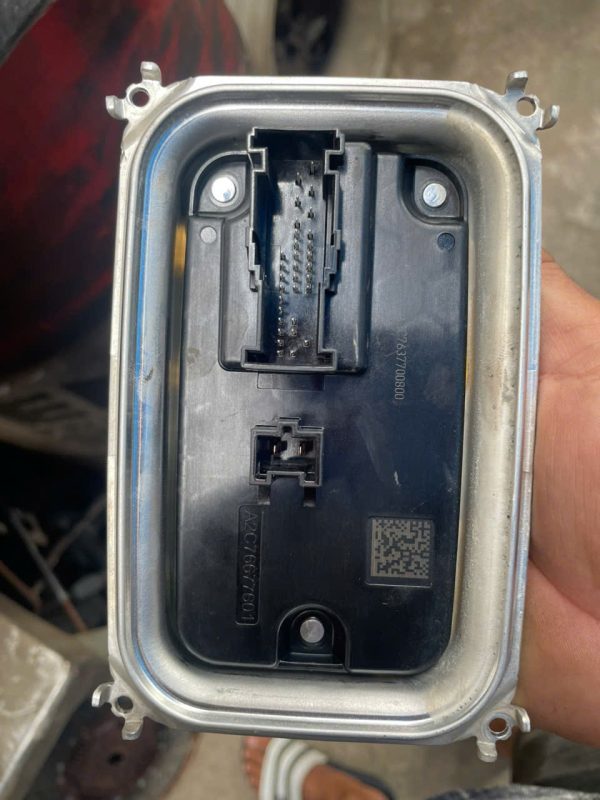 A2139002834 HỘP ĐIỀU KHIỂN ĐÈN MERCEDES GLC