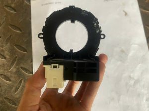 37440-73R00 CAMR BIẾN GÓC LÁI SUZUKI XL7