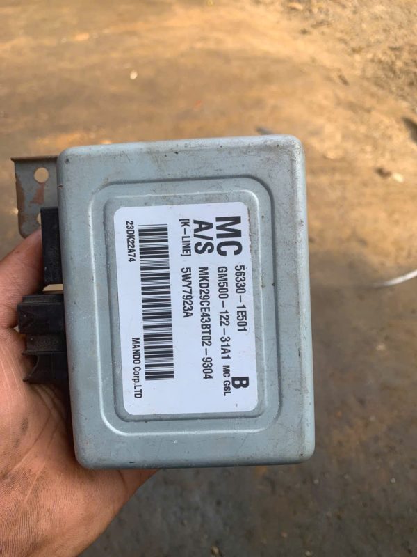 56330-1E501 HỘP ĐIỀU KHIỂN CỌC LÁI HYUNDAI VERNA