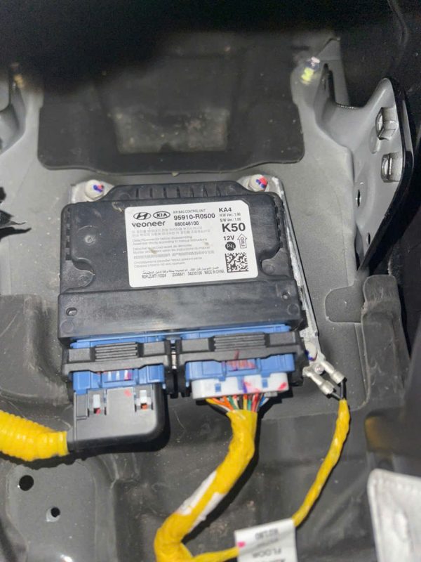 95910-R0500 HỘP ĐIỀU KHIỂN TÚI KHÍ KIA CANIVAL
