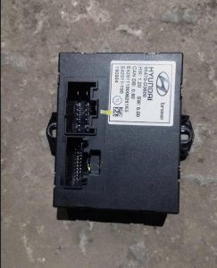 95470-D3600 HỘP ĐIỀU KHIỂN CỬA SAU HYUNDAI TUCSON