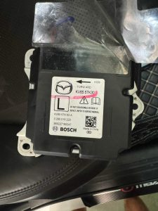 KV6557K30 HỘP ĐIỀU KHIỂN TÚI KHÍ MAZDA CX8