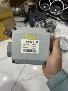 HỘP ĐIỀU KHIỂN CỌC LÁI KIA CERATO M6563-99500